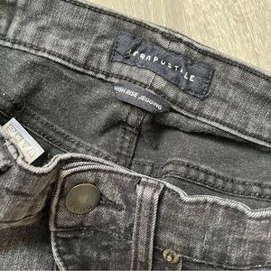 black high rise Aeropostale jeans/jeggings 6 short
